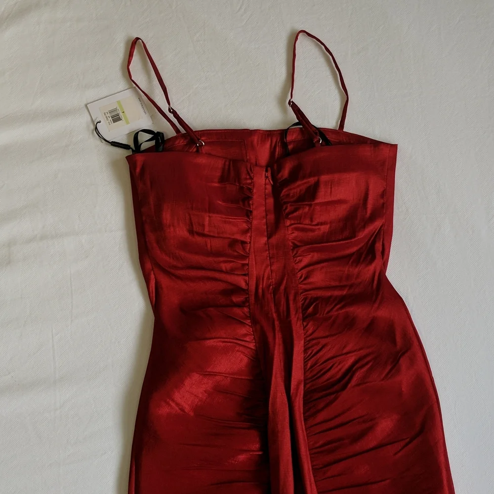 NWT Calvin Klein red strappy mini dress with ruching women's US 4 - Picture 4 of 12